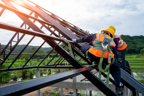 Best Roof Maintenance Services  in Crandon, WI